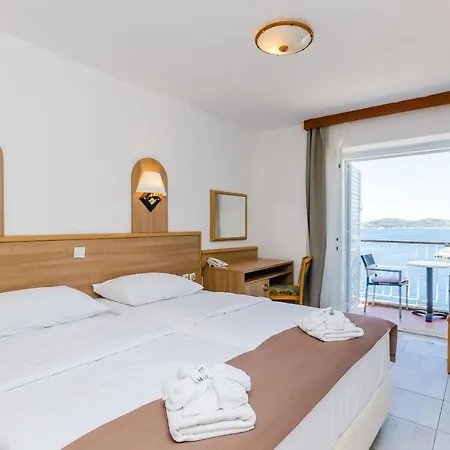 Villa Paradiso 2-3
