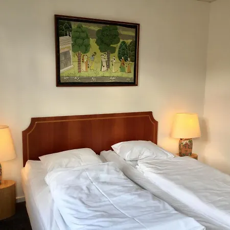 City Hotel Apartments-3