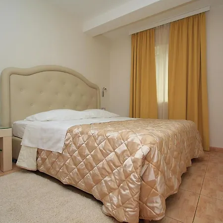 Aparthotel Natalia Podgora-2