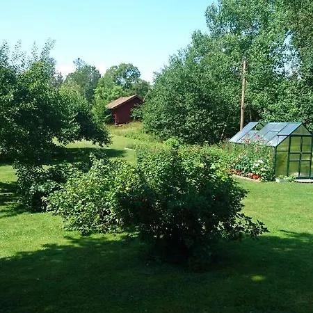 Röda Stugan På Slinken-3