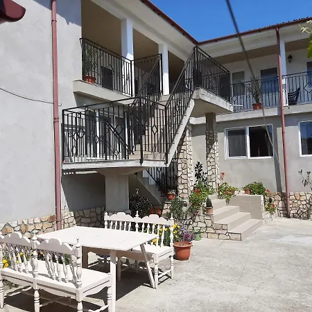 Bcm Family House-3