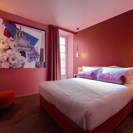 73 Boutique Hotel-3