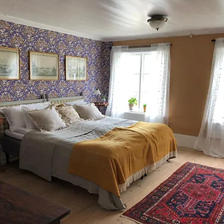Träslottets B&B-2