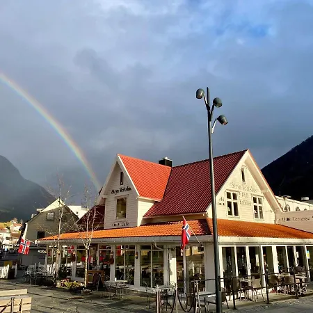 Stryn Kaffebar & Vertshus-3