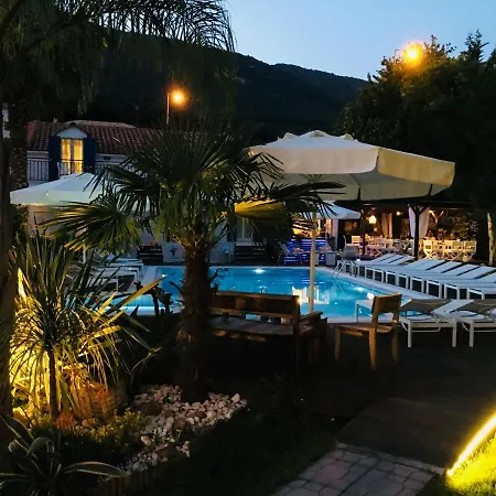 Lemon Tree Hotel-3