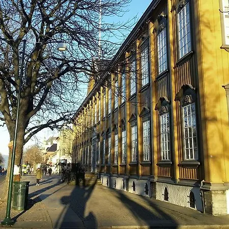 City Living Scholler Hotel-2