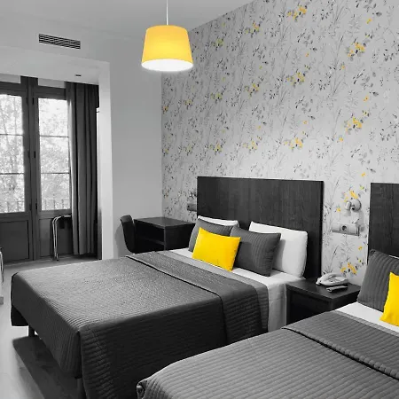 Ciudad Condal Hostal - Paseo De Gracia-3
