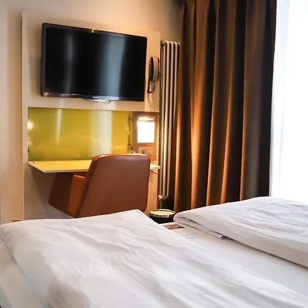 Comfort Hotel Grand Central-3