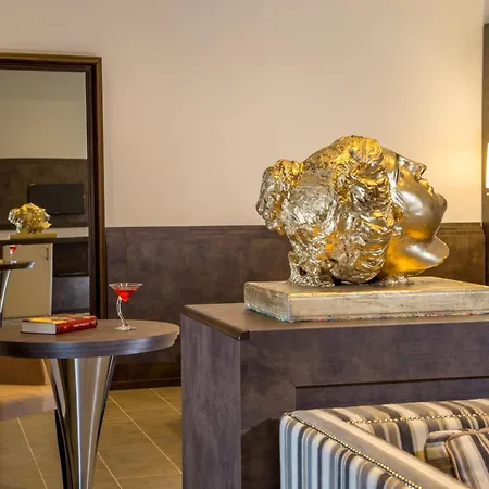 Hearth Hotel-3