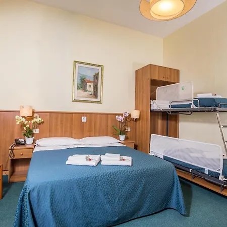 Hotel Trastevere-3