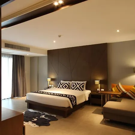 Season Five Hotel-3