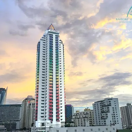 Baiyoke Suite Hotel-3