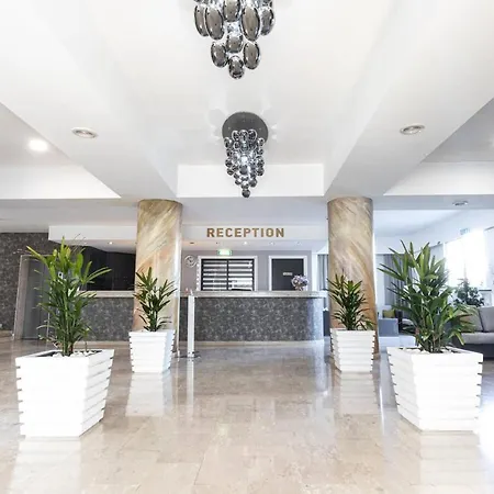 Vrissaki Hotel Apartments-2