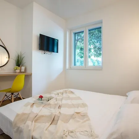 Sweet Rooms-2