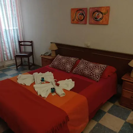 Hostal Continental-2