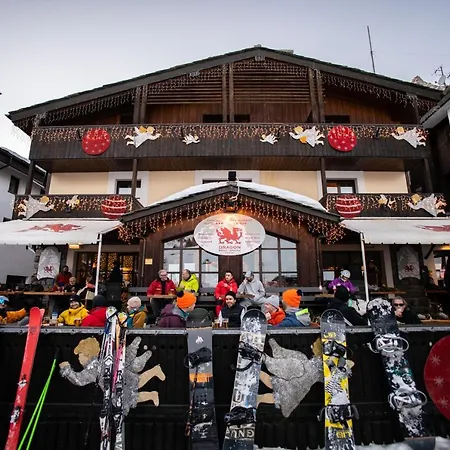 Chalet Hotel Dragon-2