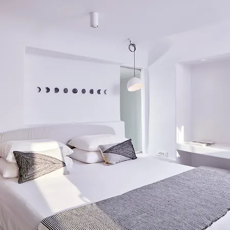 Cosmopolitan Suites - Small Luxury Hotels Of The World-2