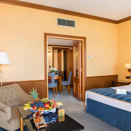 Hotel West End Promenade-2