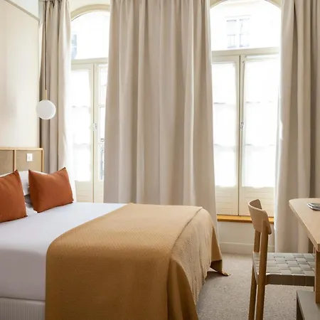 Hotel Joe M-2