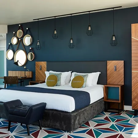 The Cube Hotel Birmingham-2