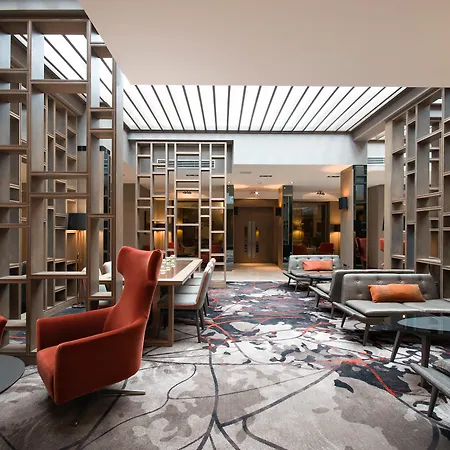 Clayton Hotel Chiswick-3