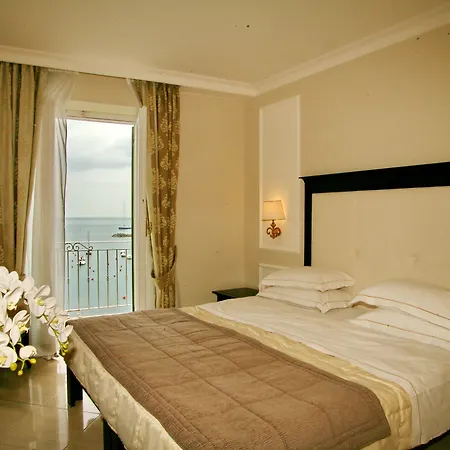 Hotel Miramare & Spa-3