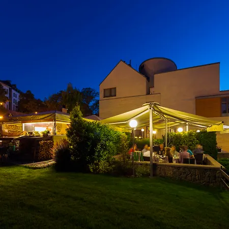 Hotel Castle Garden-3