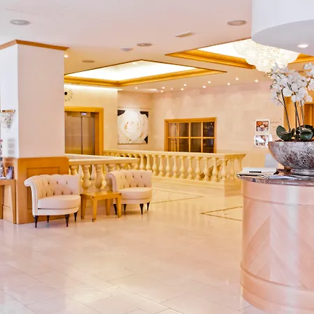 Hotel Le Chatelain-2