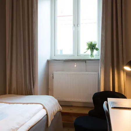 Hotell Aston-2