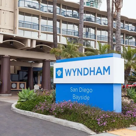 Wyndham San Diego Bayside-3