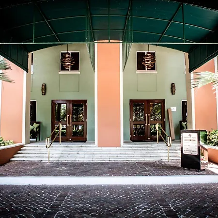 The Mutiny Luxury Suites Hotel-2