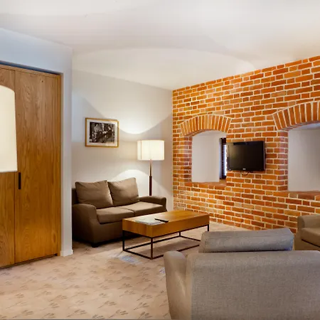 Great Polonia The Granary La Suite Hotel-3