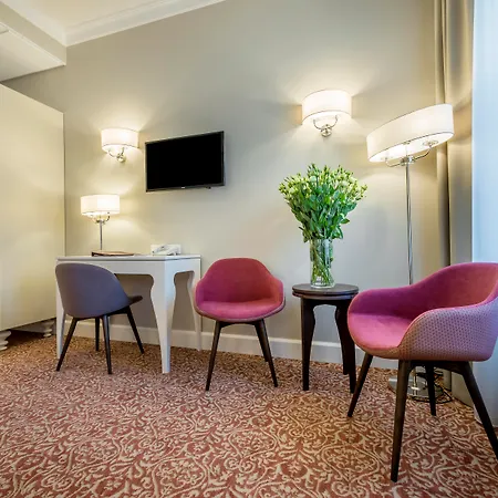 Ratonda Centrum Hotels-3