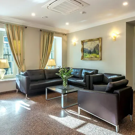 Ratonda Centrum Hotels-3