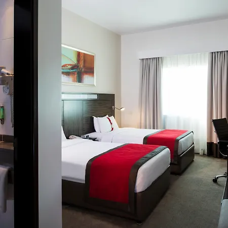 Holiday Inn Express Dubai Internet City By Ihg-2