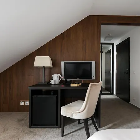 Amberton Cozy Hotel Kaunas-3