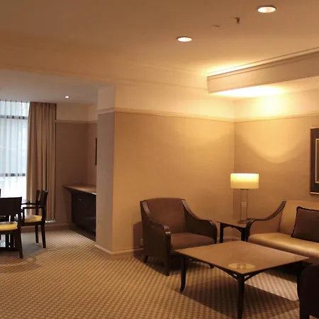 Pacific Regency Hotel Suites-2