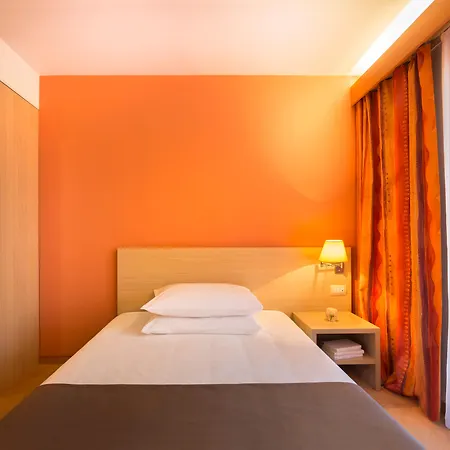 Remisens Hotel Lucija-2