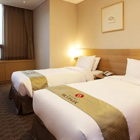 Hotel Skypark Central Myeongdong-2