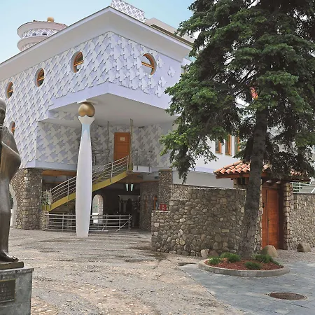 Hotel Turist - City Center-2