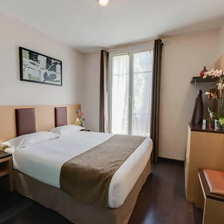 Source Hotel-3