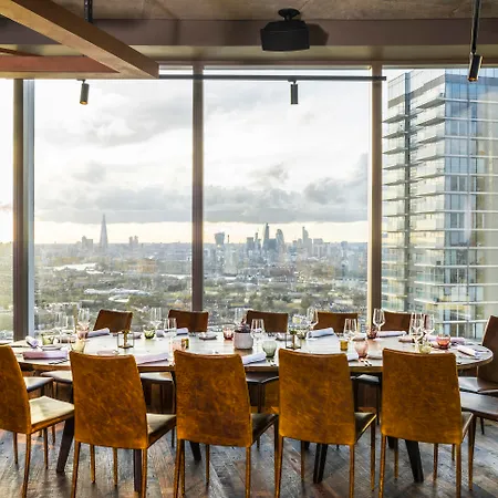 Novotel London Canary Wharf-2