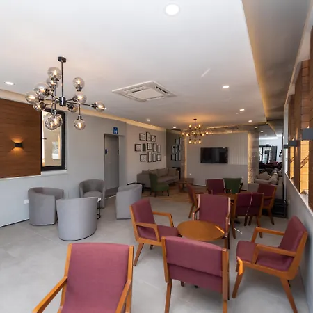 Side Village Family Suite-2