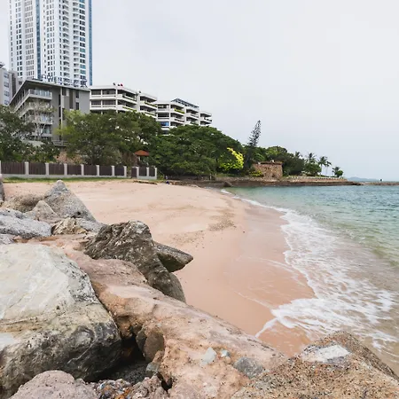 Mayaana Beach Resort Pattaya - Formerly Golden Tulip Pattaya Beach Resort-3