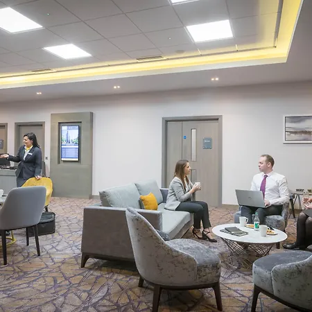 Maldron Hotel Belfast City-3
