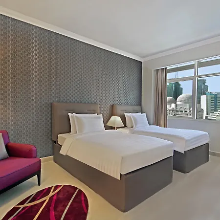 The Curve Hotel-3
