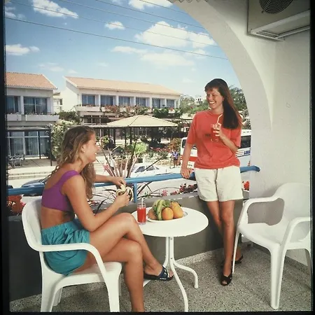 Cornelia Hotel-2
