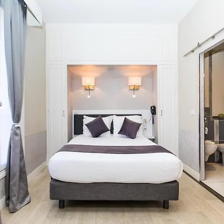 Hotel De Paris Montparnasse-3