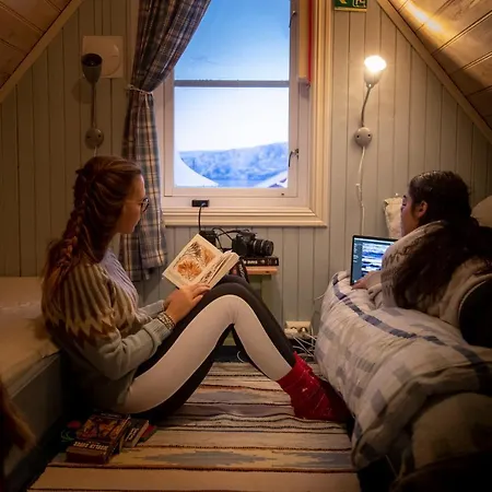 Kongsfjord Arctic Lodge-3