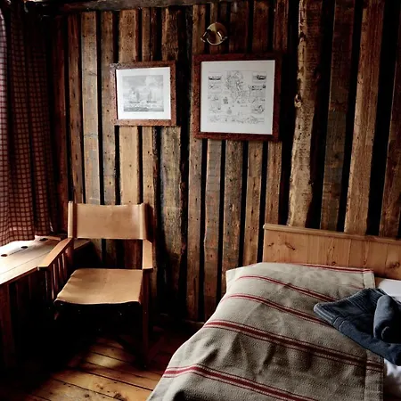 Basecamp Hotel-2